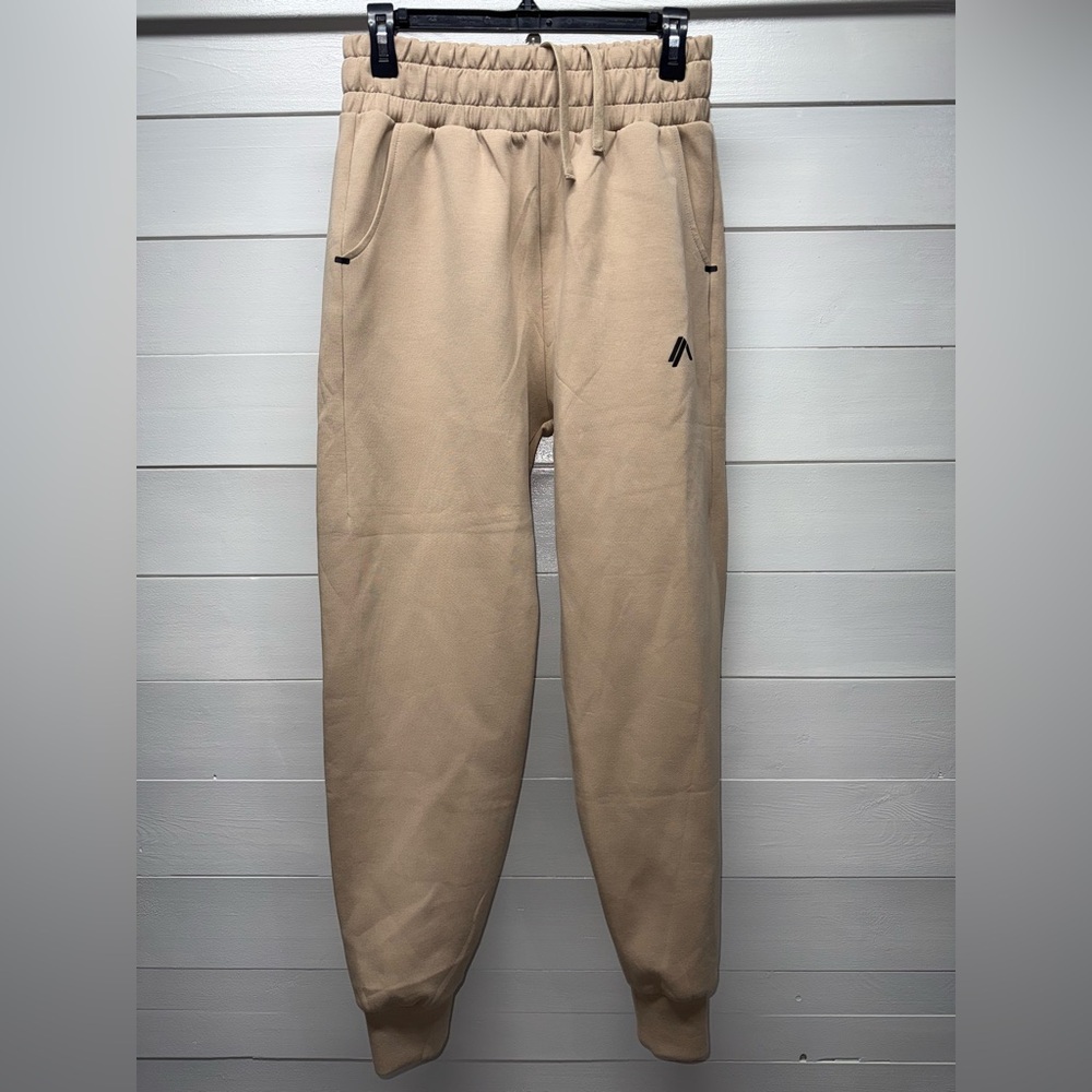 Alphalete Joggers men’s size medium